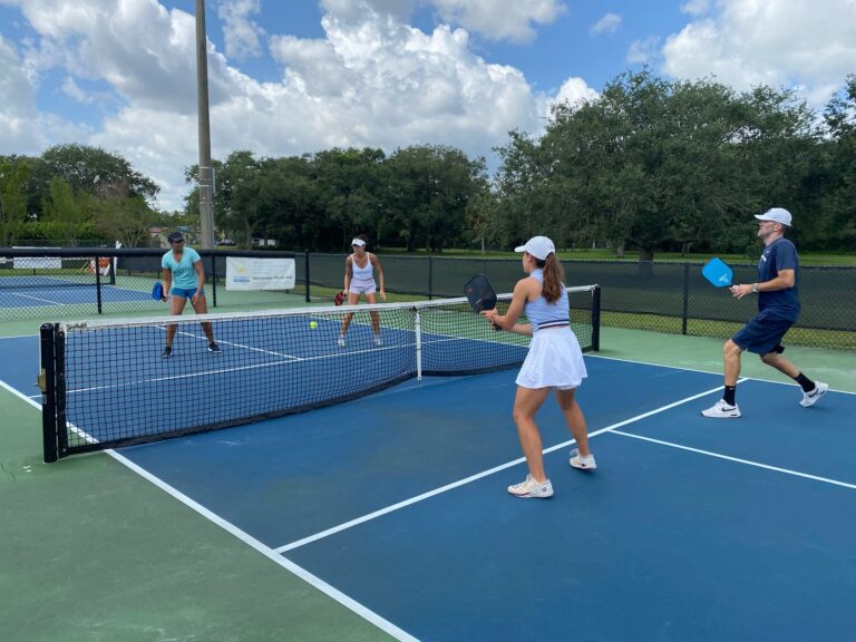 pickleball versus tennis